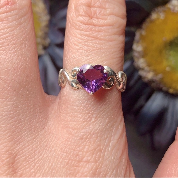 ‼️Clearance‼️Sterling silver amethyst ring - Picture 1 of 4